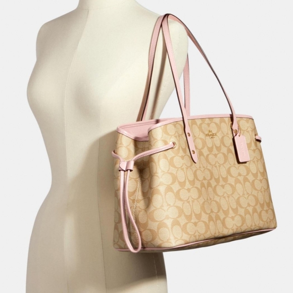 Authentic Coach Purse - Picture 7 of 7